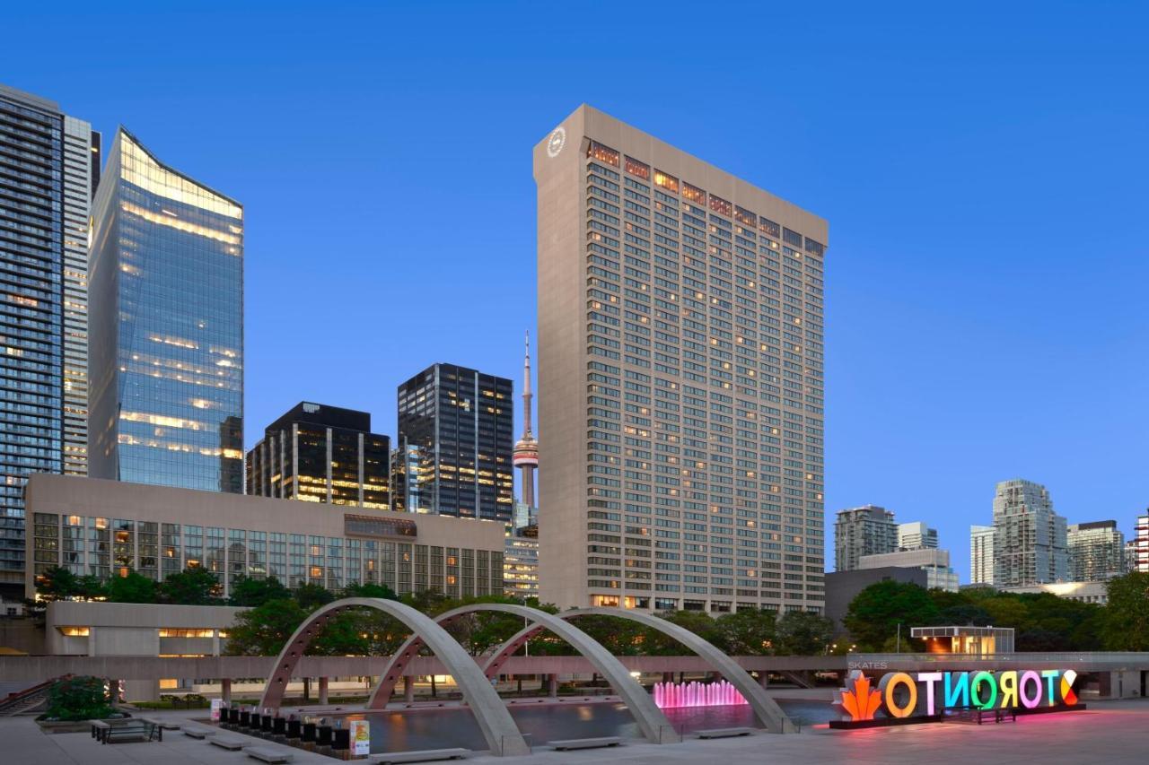 Sheraton Centre Toronto Hotel Exterior photo